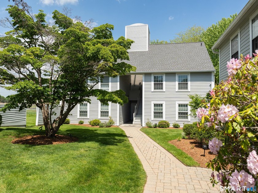 Welcome to 31 River Colony, a cozy and inviting first-floor - Beach Condo for sale in Guilford, Connecticut on Beachhouse.com