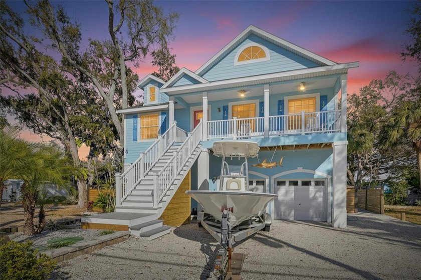 1116 Canal St | 4 Bedrooms | 3 Bathrooms | 1,545 Sq Ft | Canal - Beach Home for sale in Ruskin, Florida on Beachhouse.com