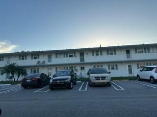 Great opportunity to own this first floor unit, nicely redone - Beach Condo for sale in Boynton Beach, Florida on Beachhouse.com