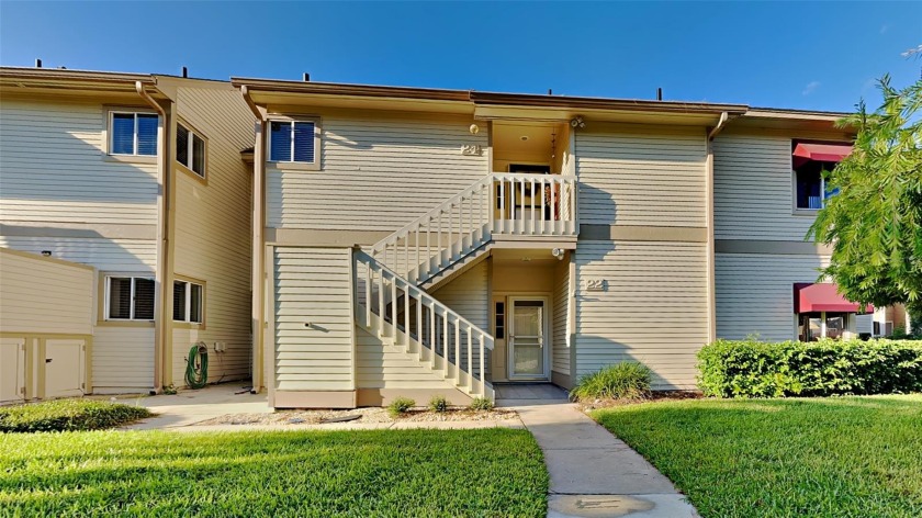 Welcome to this lovely 2 bed 2 bath condo in the guard gated - Beach Condo for sale in Ormond Beach, Florida on Beachhouse.com