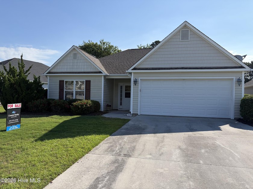 Located in the desirable Forest at Belvedere community in - Beach Home for sale in Hampstead, North Carolina on Beachhouse.com