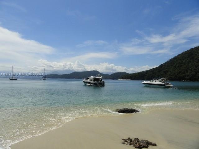Island in BRAZIL,RIO DE JANEIRO, a Paradise known by many - Beach Acreage for sale in Other Country - Not In Usa,  on Beachhouse.com