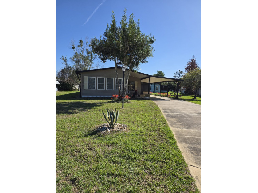 ** JUST LISTED BY MOTIVATED SELLER** This lovingly cared for - Beach Home for sale in Ormond Beach, Florida on Beachhouse.com