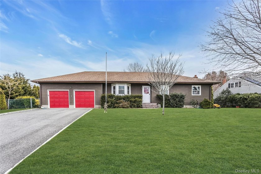 Spectacular Sprawling, Perfectly Located 3 Bedroom, 2 Bath Ranch - Beach Home for sale in Baiting Hollow, New York on Beachhouse.com