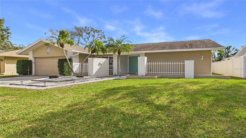 Under contract-accepting backup offers. Clearwater Oasis: 2,300+ - Beach Home for sale in Clearwater, Florida on Beachhouse.com