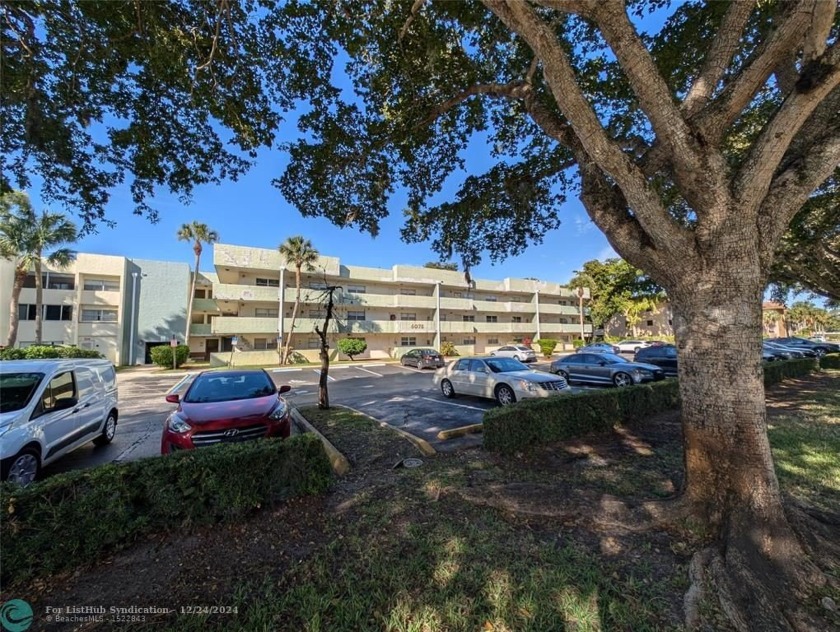 BEST PRICE in the community! Welcome to the Gardens of Sabal - Beach Condo for sale in Tamarac, Florida on Beachhouse.com