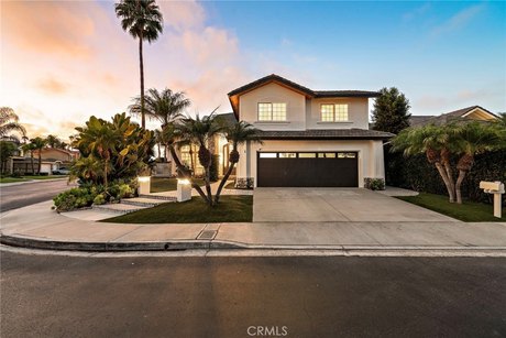 Perfectly positioned on a premiere corner lot in the highly - Beach Home for sale in San Clemente, California on Beachhouse.com