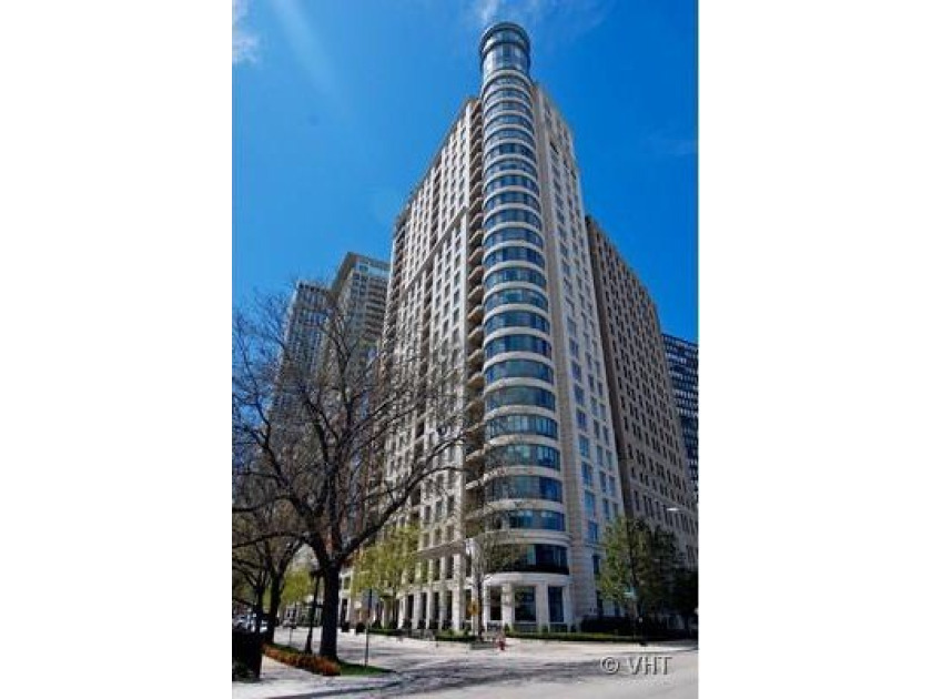 Enjoy the unobstructed views of the lakefront and the park in - Beach Condo for sale in Chicago, Illinois on Beachhouse.com