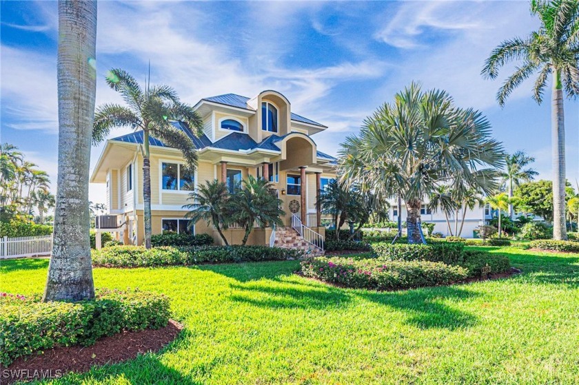 This meticulously maintained 3 story home in the Dunes of - Beach Home for sale in Sanibel, Florida on Beachhouse.com