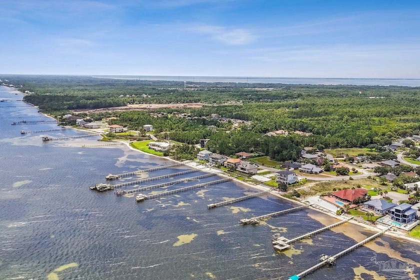 Waterview of the Intercoastal (Santa Rosa Sound) in Lighthouse - Beach Lot for sale in Gulf Breeze, Florida on Beachhouse.com