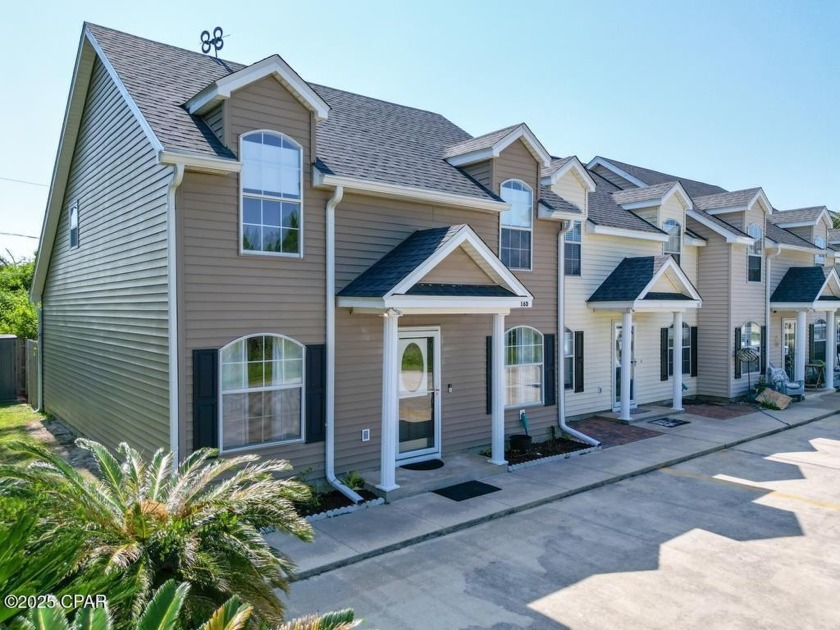 Welcome to this beautifully updated 4 bedroom, 2 bath townhome - Beach Townhome/Townhouse for sale in Mexico Beach, Florida on Beachhouse.com