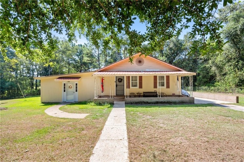 The price of PEACE, PRIVACY, SECURITY!!  3 Bedroom 1 bathroom - Beach Home for sale in Mobile, Alabama on Beachhouse.com