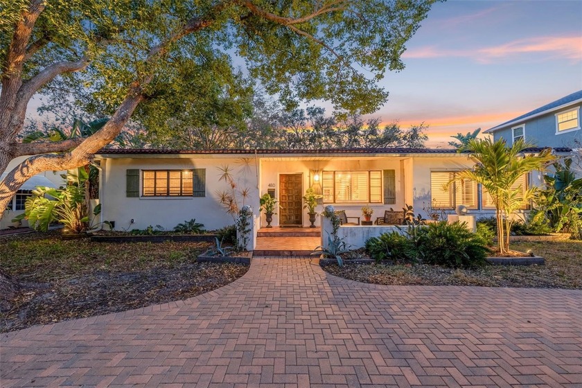 Under contract-accepting backup offers. Welcome to this - Beach Home for sale in St. Petersburg, Florida on Beachhouse.com