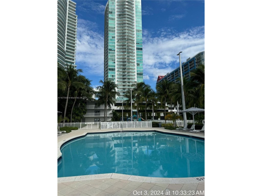 Spacious and gorgeous 1b/1ba condo unit located on Biscayne Bay - Beach Condo for sale in Miami, Florida on Beachhouse.com