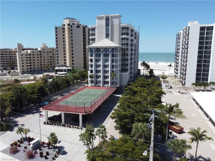 That moment you realize you've found your happy place happens - Beach Condo for sale in Fort Myers Beach, Florida on Beachhouse.com