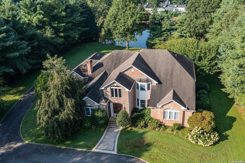 Situated in the prestigious Upper Brookville, this exquisite - Beach Home for sale in Oyster Bay, New York on Beachhouse.com