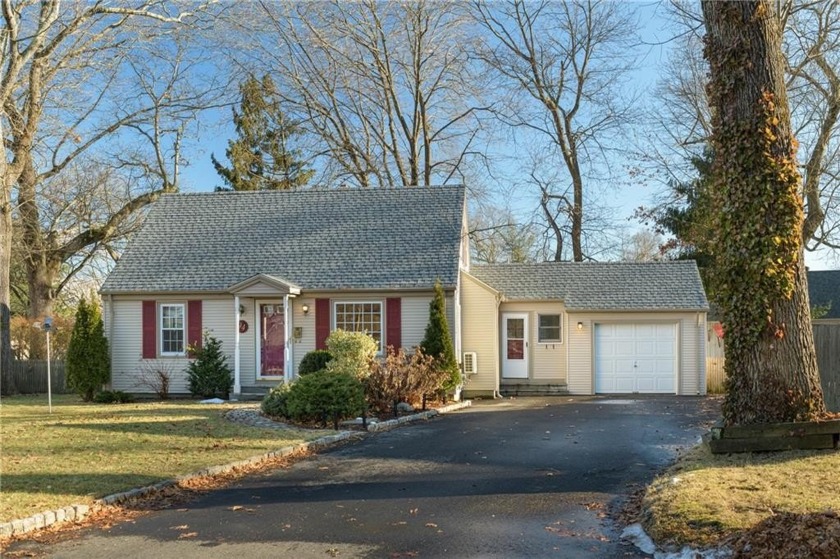 Introducing 94 Fairway Lane, a charming residence with the - Beach Home for sale in Warwick, Rhode Island on Beachhouse.com