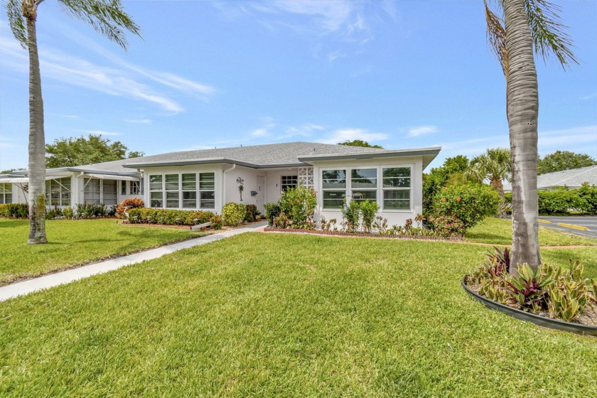 HIGH POINT--ACTIVE ADULT COMMUNITY.Don't miss the opportunity to - Beach Home for sale in Delray Beach, Florida on Beachhouse.com