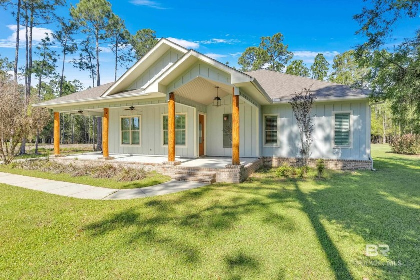 Fantastic 3-bedroom, 2.5-bath home located just one row off the - Beach Home for sale in Elberta, Alabama on Beachhouse.com