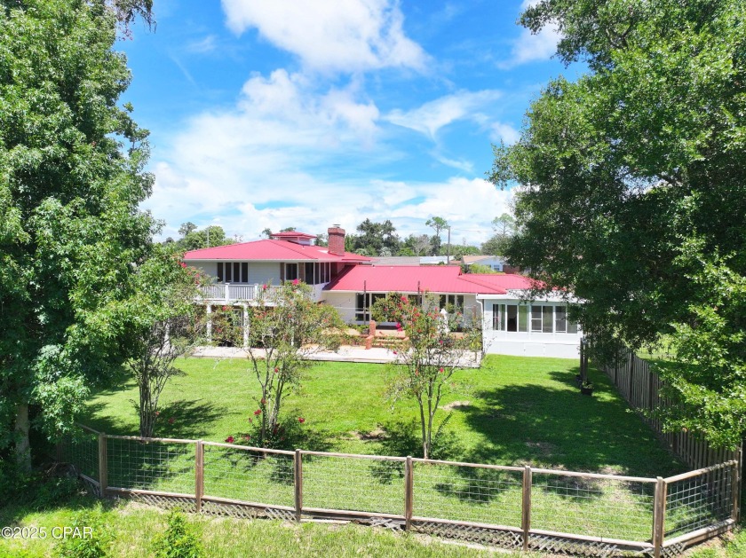 Welcome to your spacious dream home! This beautifully maintained - Beach Home for sale in Panama City, Florida on Beachhouse.com