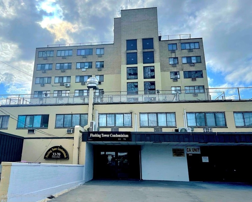 Professional Office Condo for Sale - Prime Flushing Location - Beach Commercial for sale in Flushing, New York on Beachhouse.com