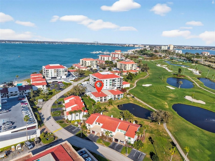 Enjoy resort-style living in the Isla Del Sol Golf Course - Beach Condo for sale in St. Petersburg, Florida on Beachhouse.com