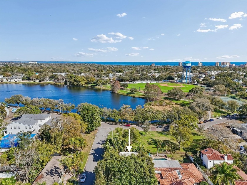 One or more photo(s) has been virtually staged. Lush tropical - Beach Home for sale in St. Petersburg, Florida on Beachhouse.com