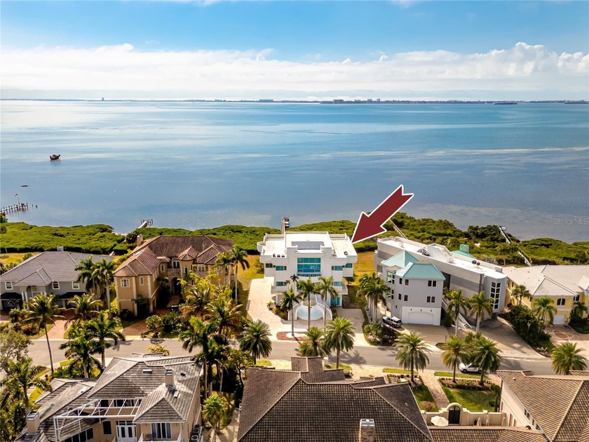 Positioned behind the gates of Esplanade on the Bay, this - Beach Home for sale in Bradenton, Florida on Beachhouse.com
