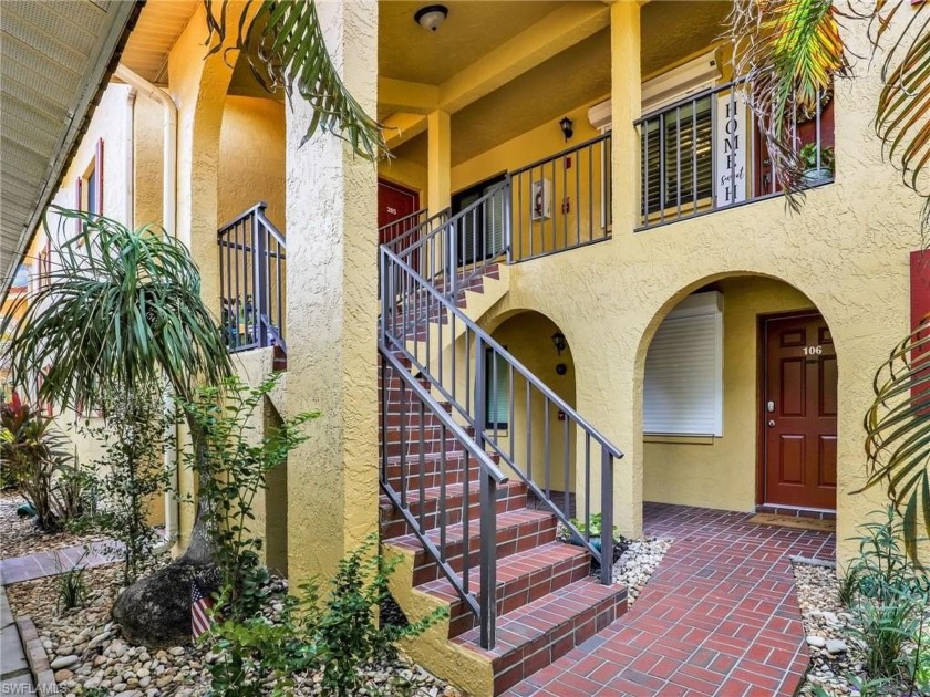 Welcome to this beautifully maintained 2nd floor condominium - Beach Apartment for sale in Bonita Springs, Florida on Beachhouse.com