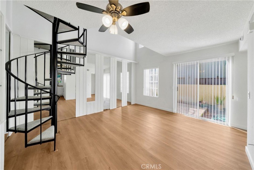 ** FHA APPROVED!!**Beautifully Updated Condo in Las Palmas - Beach Condo for sale in Mission Viejo, California on Beachhouse.com