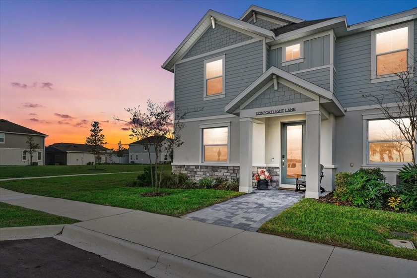 Welcome to Waterside living in the heart of Lakewood Ranch! This - Beach Townhome/Townhouse for sale in Sarasota, Florida on Beachhouse.com