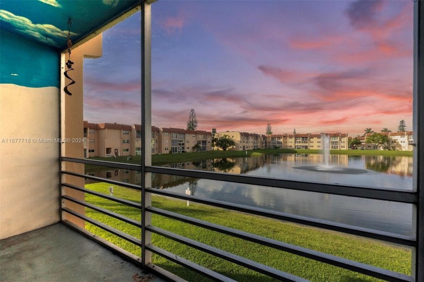 Lake View condo priced to sell fast. 1/1 condo ready for an - Beach Condo for sale in Sunrise, Florida on Beachhouse.com