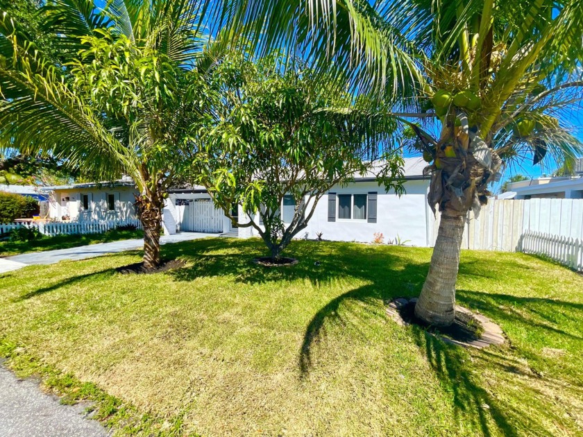 Newly renovated 3/2 CBS home located on very clean and high - Beach Home for sale in Lake Worth Beach, Florida on Beachhouse.com