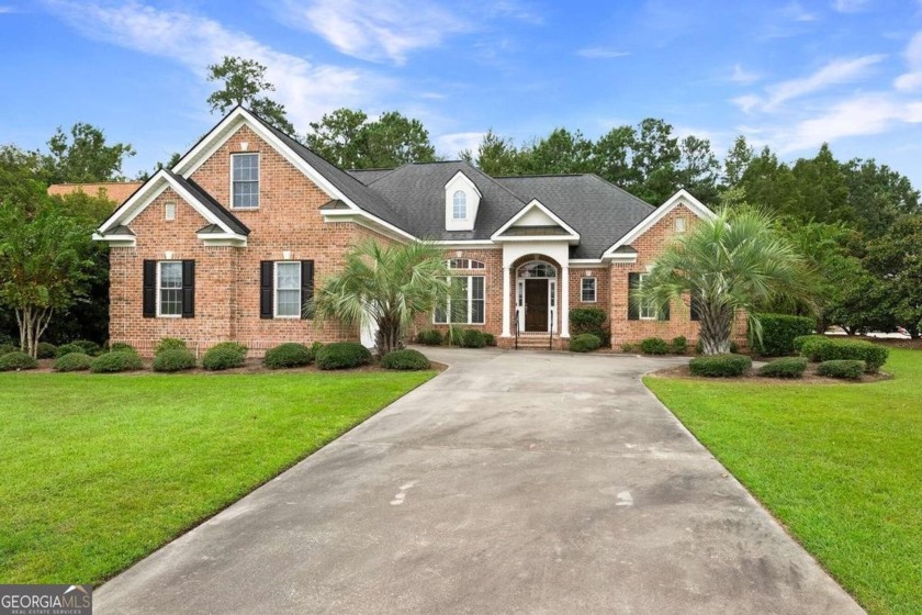 Welcome to this beautiful picturesque all brick home in the - Beach Home for sale in Savannah, Georgia on Beachhouse.com