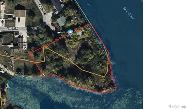 Large, irregular lot on a point with existing pole barn on Swan - Beach Lot for sale in Newport, Michigan on Beachhouse.com