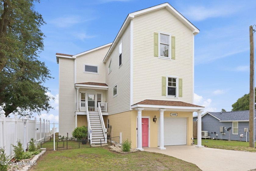 Welcome to this elegantly appointed 3-bedroom, 4.5-bath - Beach Home for sale in Newport, North Carolina on Beachhouse.com