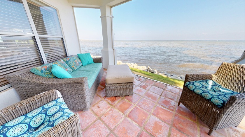 Soak in the bayfront views at 'Bayside Beauty' fish from your - Beach Vacation Rentals in Miramar Beach, Florida on Beachhouse.com