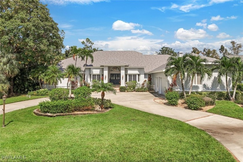 NO FLOOD HOUSE-Custom Designed to Offer Individual Living Space - Beach Home for sale in Fort Myers, Florida on Beachhouse.com