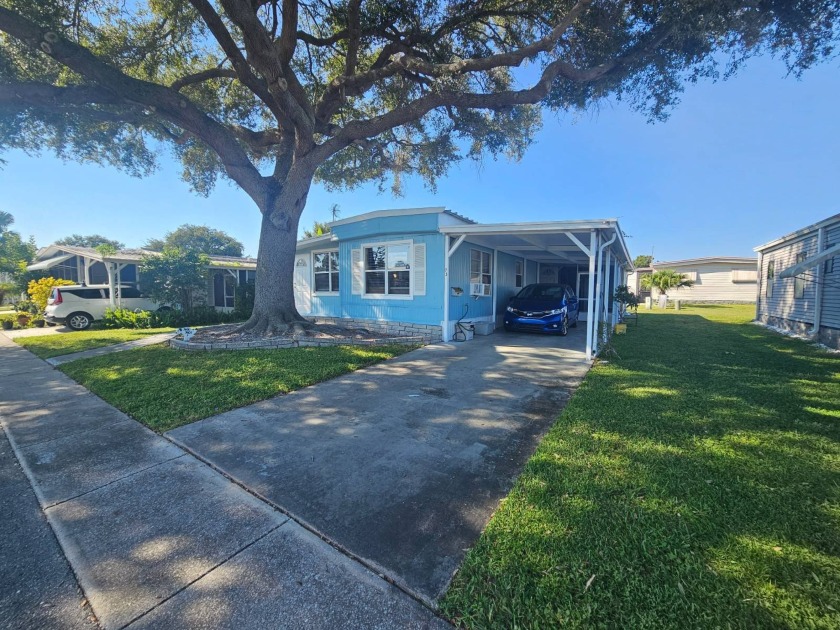 East Bay Oaks Mobile Home Park  601 Starkey Road Largo Florida - Beach Home for sale in Largo, Florida on Beachhouse.com