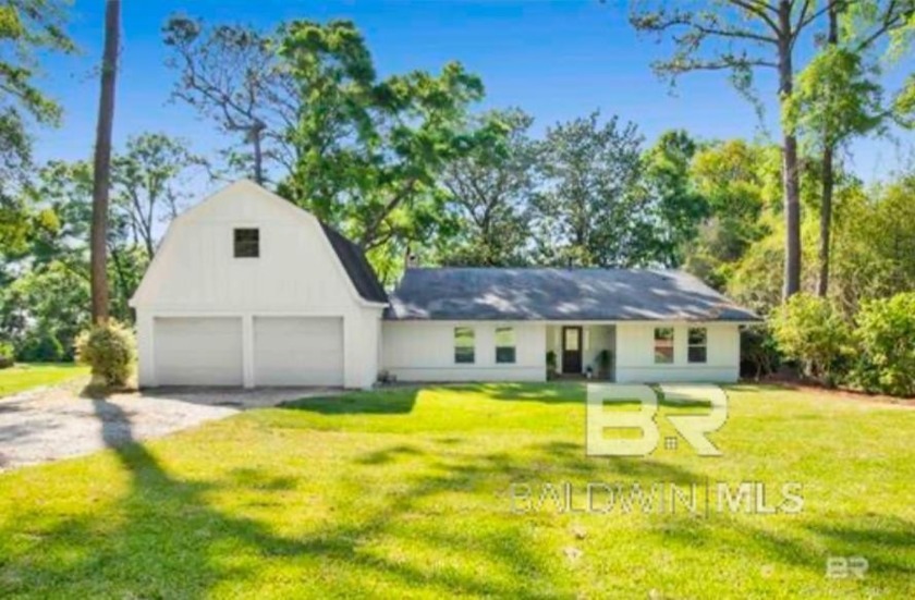 If you are dreaming of having a bayfront home with spectacular - Beach Home for sale in Fairhope, Alabama on Beachhouse.com