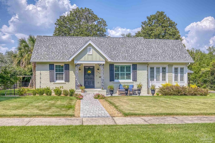 Fall in love with this charming 1939 home in North Hill - Beach Home for sale in Pensacola, Florida on Beachhouse.com