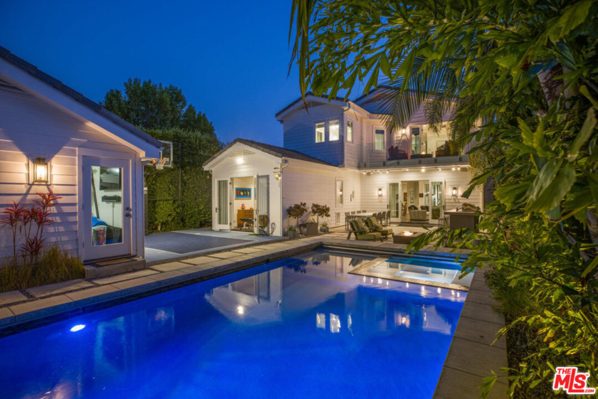 Extensively upgraded traditional home with a contemporary flair - Beach Home for sale in Santa Monica, California on Beachhouse.com