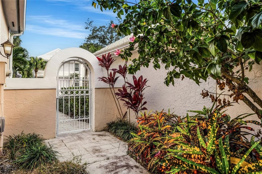 Up to $10,000 in seller concessions toward Buyers cost if loan - Beach Home for sale in Palm Beach Gardens, Florida on Beachhouse.com