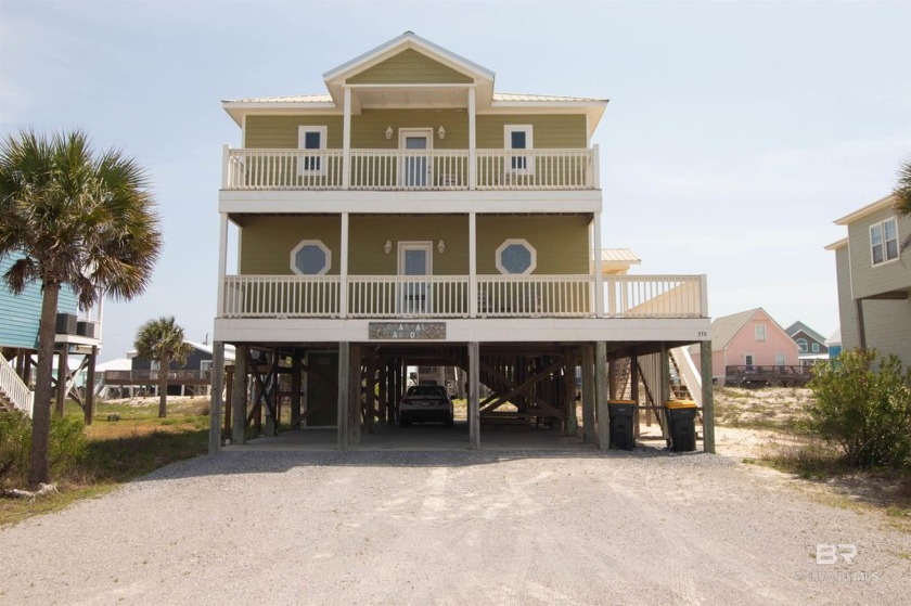 Don't miss out on this gorgeous 5-bedroom 4-bathroom beach home! - Beach Home for sale in Gulf Shores, Alabama on Beachhouse.com
