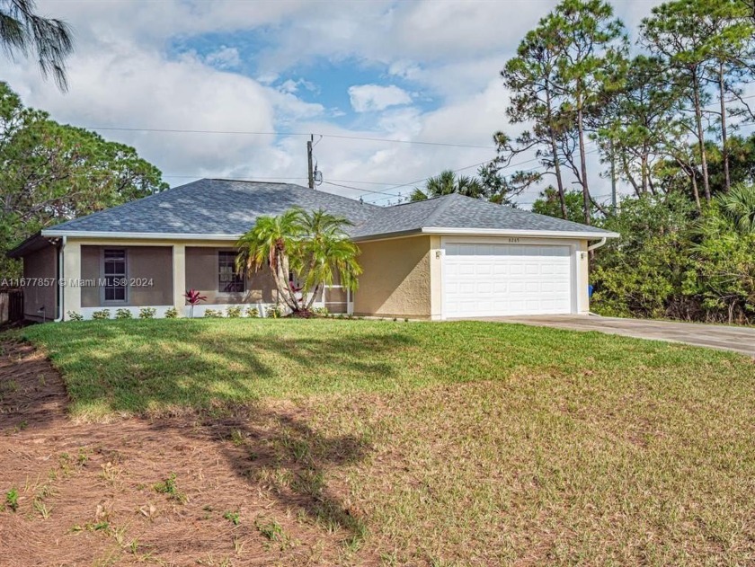 This stunning completely remodeled 3-bedroom, 2-bathroom - Beach Home for sale in Vero Beach, Florida on Beachhouse.com