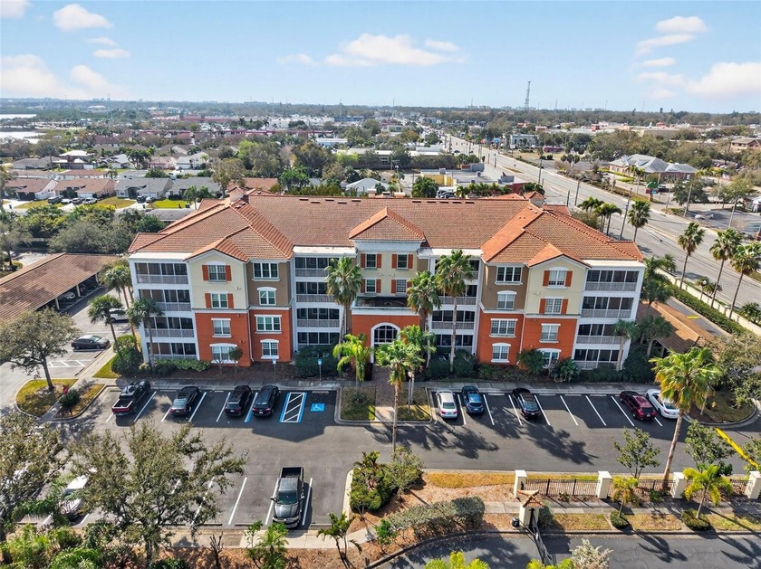 One or more photo(s) has been virtually staged. Welcome to this - Beach Condo for sale in Seminole, Florida on Beachhouse.com