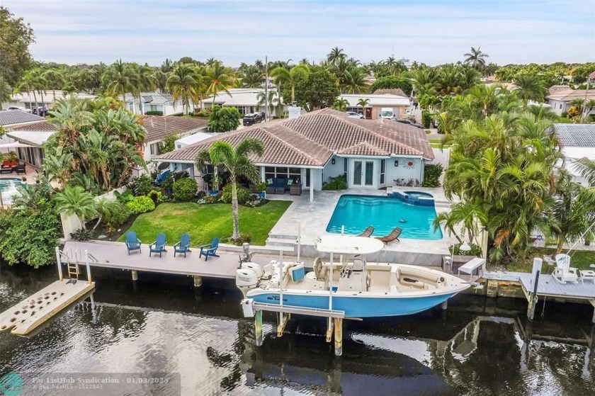 Stunning Waterfront Oasis nestled on a quiet cul-de-sac in the - Beach Home for sale in Pompano Beach, Florida on Beachhouse.com