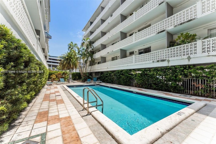 HUGE DEAL! Owner will PAY 1 YEAR of hoa fees in the amount of - Beach Condo for sale in Miami Beach, Florida on Beachhouse.com