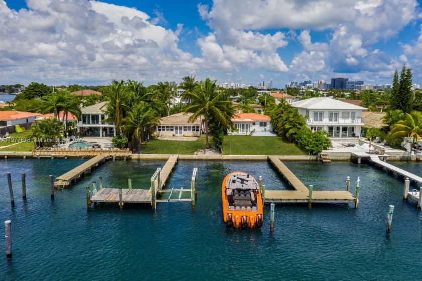 Incredible waterfront opportunity in the exclusive gated - Beach Home for sale in Miami  Beach, Florida on Beachhouse.com