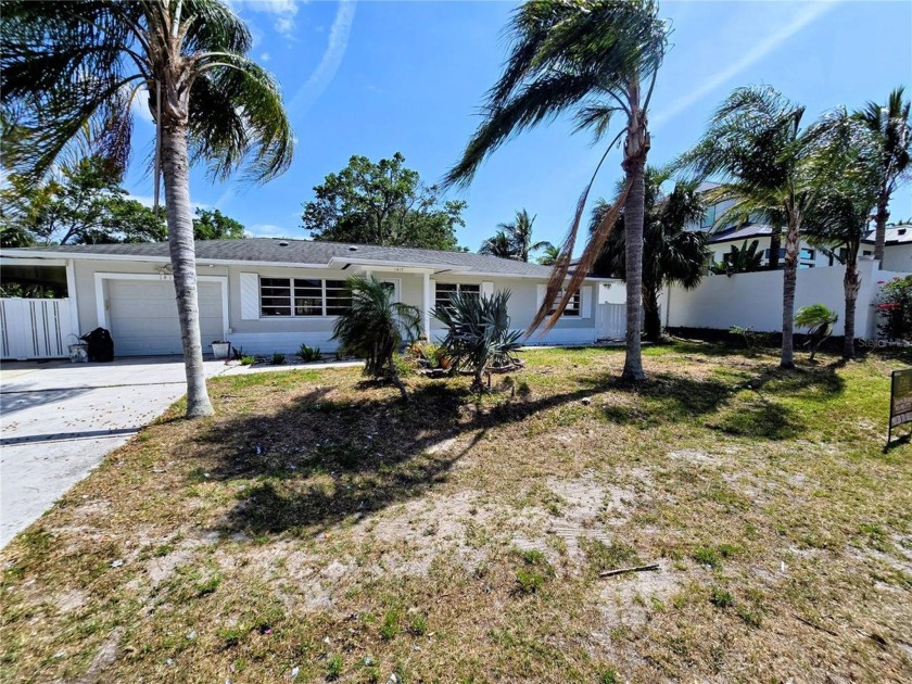 Motivated Seller!!! Live the coveted Florida waterfront - Beach Home for sale in Tarpon Springs, Florida on Beachhouse.com